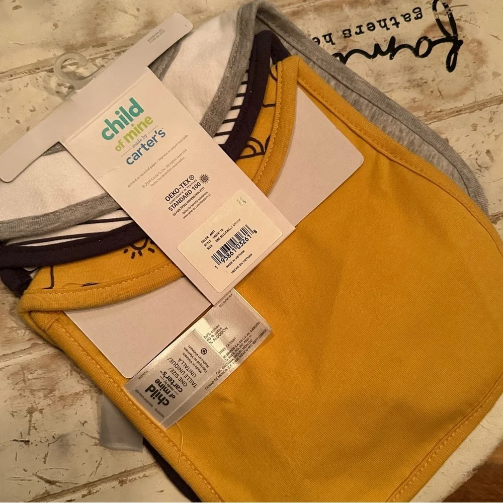 New Child of Mine Bibs & Socks Set